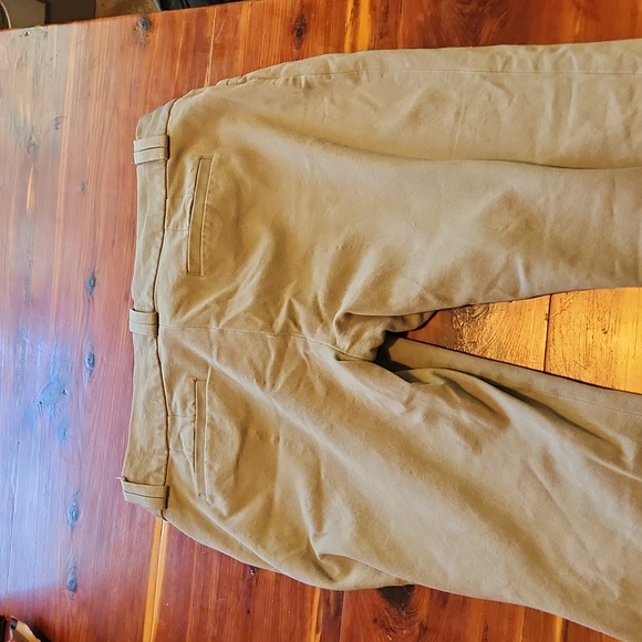 Banana Republic Tan Capris, The Sloan Fit - Picture 4 of 7